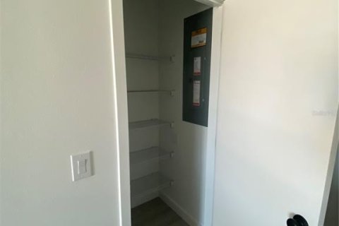 Adosado en venta en Kissimmee, Florida, 3 dormitorios, 126.81 m2 № 1772105 - foto 11