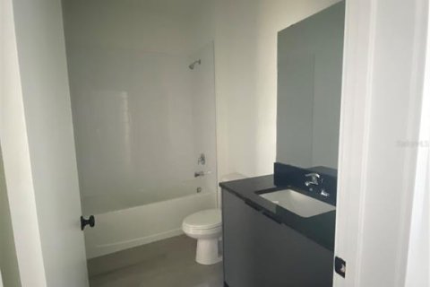 Adosado en venta en Kissimmee, Florida, 3 dormitorios, 126.81 m2 № 1772105 - foto 3
