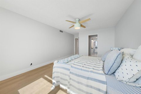 Condominio en venta en Riviera Beach, Florida, 2 dormitorios, 123.56 m2 № 2088249 - foto 23