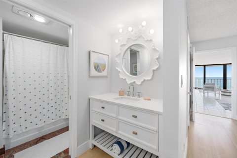 Condominio en venta en Riviera Beach, Florida, 2 dormitorios, 123.56 m2 № 2088249 - foto 19