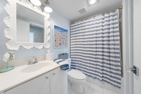 Condominio en venta en Riviera Beach, Florida, 2 dormitorios, 123.56 m2 № 2088249 - foto 24