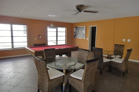 Copropriété à vendre à Wilton Manors, Floride: 1 chambre, 69.68 m2 № 1818528 - photo 24