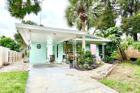 Casa en alquiler en Tarpon Springs, Florida, 2 dormitorios, 80.27 m2 № 1911101 - foto 2