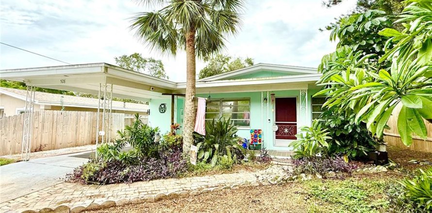 Casa en Tarpon Springs, Florida 2 dormitorios, 80.27 m2 № 1911101