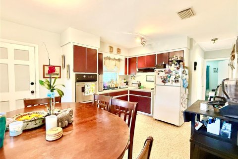 Casa en alquiler en Tarpon Springs, Florida, 2 dormitorios, 80.27 m2 № 1911101 - foto 15