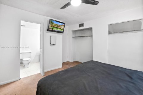Copropriété à vendre à Coral Springs, Floride: 2 chambres, 95.69 m2 № 1864754 - photo 11