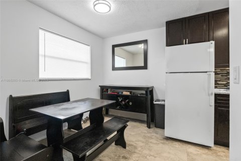 Copropriété à vendre à Coral Springs, Floride: 2 chambres, 95.69 m2 № 1864754 - photo 4