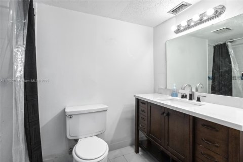 Copropriété à vendre à Coral Springs, Floride: 2 chambres, 95.69 m2 № 1864754 - photo 12