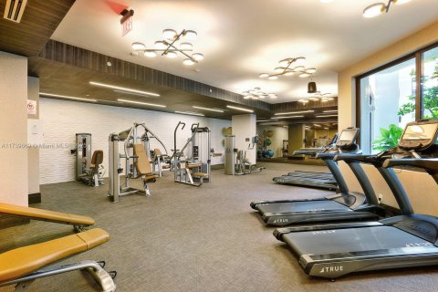Condo in Coral Gables, Florida, 1 bedroom  № 1811648 - photo 22