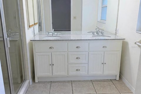 Copropriété à vendre à Palmetto, Floride: 2 chambres, 170.01 m2 № 2421931 - photo 5