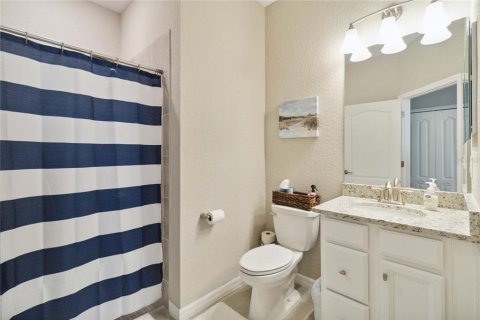 House in Lakewood Ranch, Florida 3 bedrooms, 228.08 sq.m. № 2213215 - photo 14
