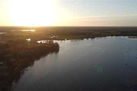 Купить земельный участок в Гроувленд, Флорида № 1521258 - фото 22