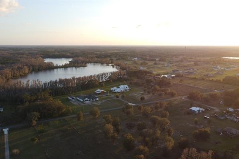 Купить земельный участок в Гроувленд, Флорида № 1521258 - фото 20