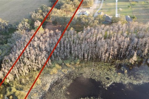Купить земельный участок в Гроувленд, Флорида № 1521258 - фото 6