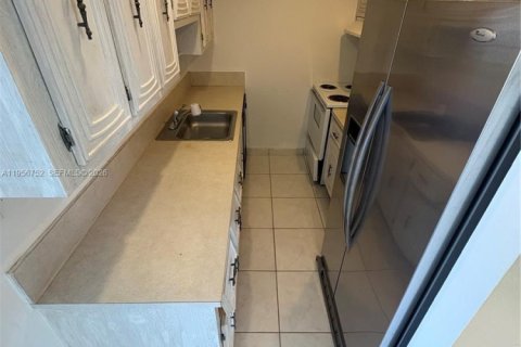 Condominio en venta en Miami, Florida, 1 dormitorio, 60.39 m2 № 2025017 - foto 9
