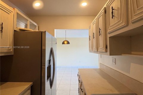 Condominio en venta en Miami, Florida, 1 dormitorio, 60.39 m2 № 2025017 - foto 10