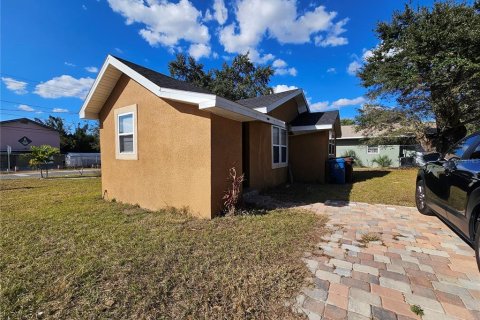 House in Haines City, Florida 2 bedrooms, 67.35 sq.m. № 1787931 - photo 8