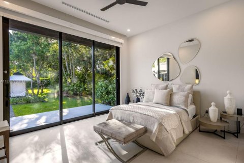 Villa ou maison à vendre à Miami, Floride: 8 chambres, 624.02 m2 № 1937144 - photo 14