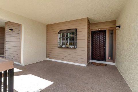 Condo in Cortez, Florida, 2 bedrooms № 2212476 - photo 7