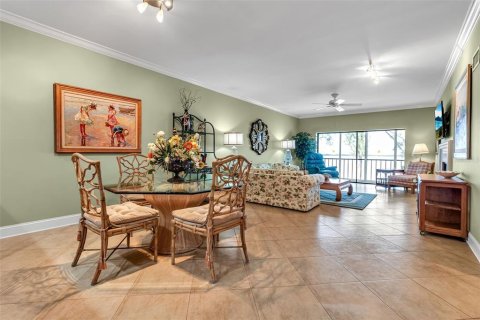 Condo in Cortez, Florida, 2 bedrooms № 2212476 - photo 13