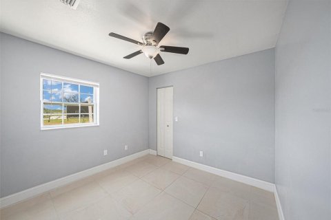 House in Tampa, Florida 5 bedrooms, 214.98 sq.m. № 1744293 - photo 27