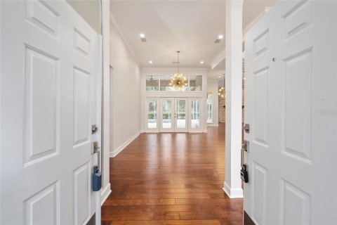 House in Gainesville, Florida 5 bedrooms, 327.48 sq.m. № 1354114 - photo 4