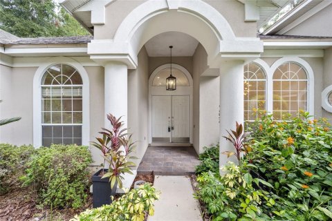 House in Gainesville, Florida 5 bedrooms, 327.48 sq.m. № 1354114 - photo 3