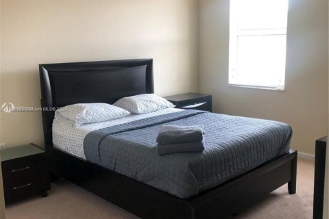 Copropriété à vendre à Doral, Floride: 3 chambres, 116.69 m2 № 1979831 - photo 10