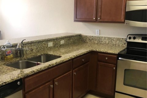 Copropriété à vendre à Doral, Floride: 3 chambres, 116.69 m2 № 1979831 - photo 5