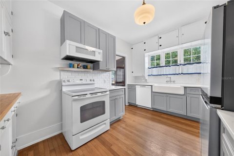 Villa ou maison à vendre à Orlando, Floride: 3 chambres, 201.41 m2 № 2354849 - photo 20