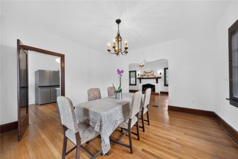 Villa ou maison à vendre à Orlando, Floride: 3 chambres, 201.41 m2 № 2354849 - photo 16