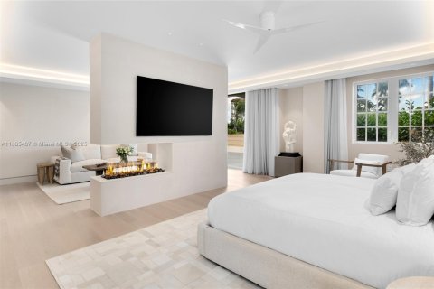 Купить кондоминиум в Майами-Бич, Флорида 4 спальни, 375.23м2, № 2021134 - фото 30