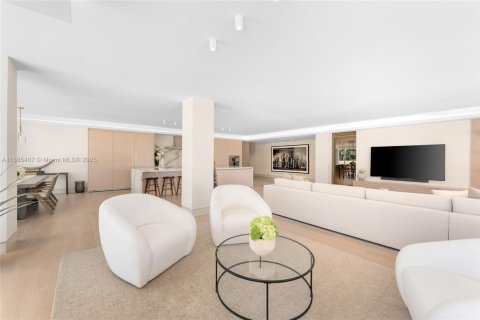 Купить кондоминиум в Майами-Бич, Флорида 4 спальни, 375.23м2, № 2021134 - фото 19