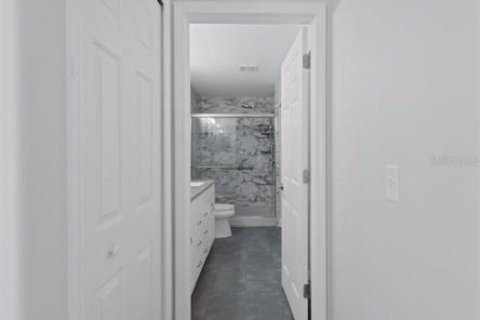 House in Wesley Chapel, Florida 4 bedrooms, 143.44 sq.m. № 2418893 - photo 29