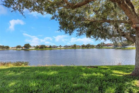 House in Wesley Chapel, Florida 4 bedrooms, 143.44 sq.m. № 2418893 - photo 20