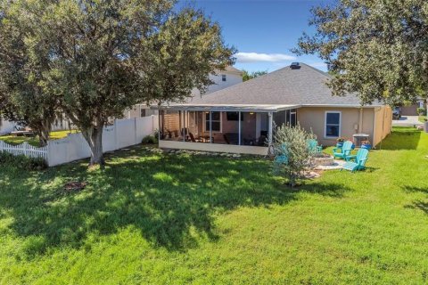 House in Wesley Chapel, Florida 4 bedrooms, 143.44 sq.m. № 2418893 - photo 24
