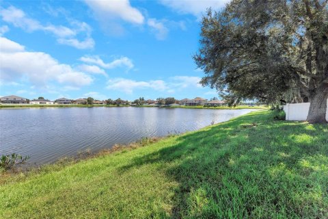House in Wesley Chapel, Florida 4 bedrooms, 143.44 sq.m. № 2418893 - photo 21