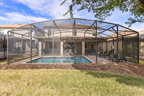 House in Davenport, Florida 7 bedrooms, 334.82 sq.m. № 2099542 - photo 4