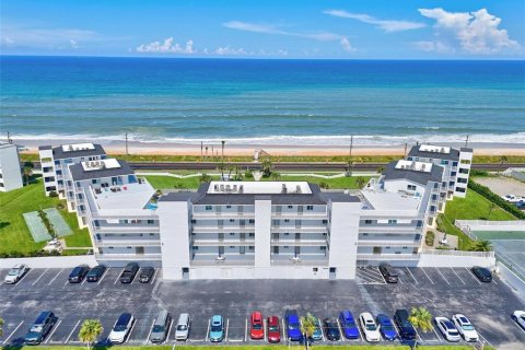 Condo in Flagler Beach, Florida, 2 bedrooms  № 1884698 - photo 1