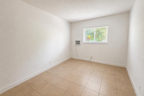 Appartement à louer à Fort Lauderdale, Floride: 2 chambres, 74.32 m2 № 2182495 - photo 8