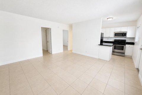 Appartement à louer à Fort Lauderdale, Floride: 2 chambres, 74.32 m2 № 2182495 - photo 5