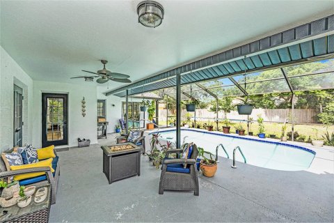 House in Hudson, Florida 4 bedrooms, 174.47 sq.m. № 1650466 - photo 19