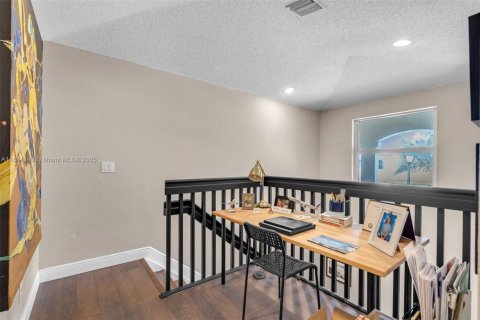 House in Pembroke Pines, Florida 3 bedrooms, 155.33 sq.m. № 1938841 - photo 21