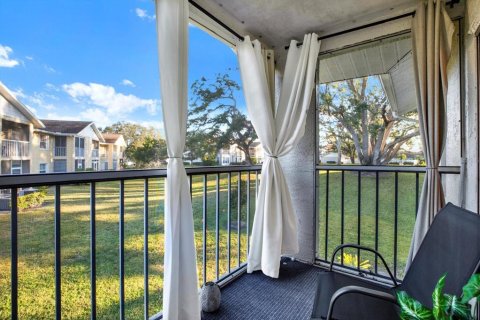 Copropriété à vendre à Dunedin, Floride: 2 chambres, 91.51 m2 № 1690113 - photo 17
