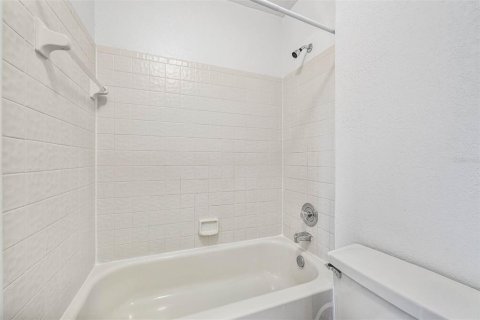 Touwnhouse à louer à Orlando, Floride: 2 chambres, 89.19 m2 № 2108272 - photo 21