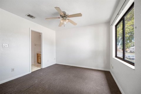 Touwnhouse à louer à Orlando, Floride: 2 chambres, 89.19 m2 № 2108272 - photo 19