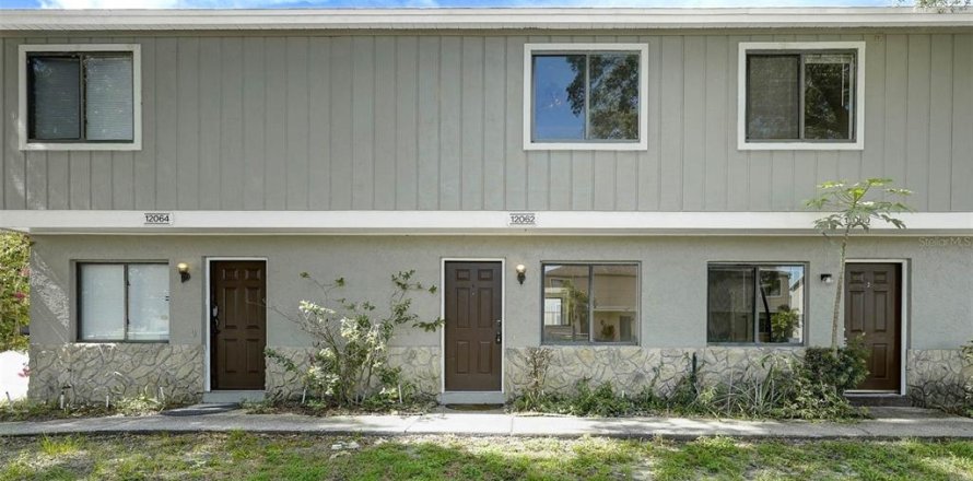 Touwnhouse à Orlando, Floride 2 chambres, 89.19 m2 № 2108272