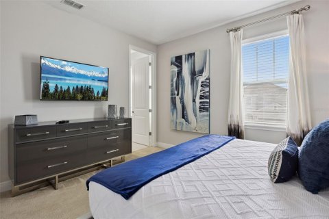 Casa en alquiler en Kissimmee, Florida, 8 dormitorios, 335.56 m2 № 2408415 - foto 23
