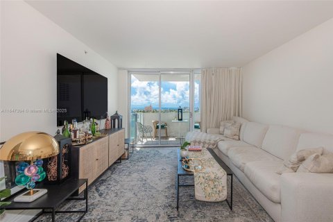 Condominio en venta en Miami Beach, Florida, 1 dormitorio, 56.67 m2 № 1845739 - foto 5