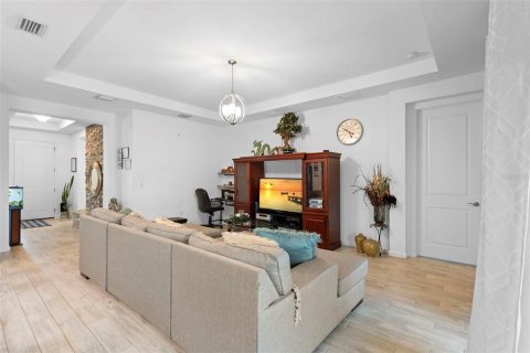 Купить виллу или дом в Деланд, Флорида 7 комнат, 188.03м2, № 1911668 - фото 17